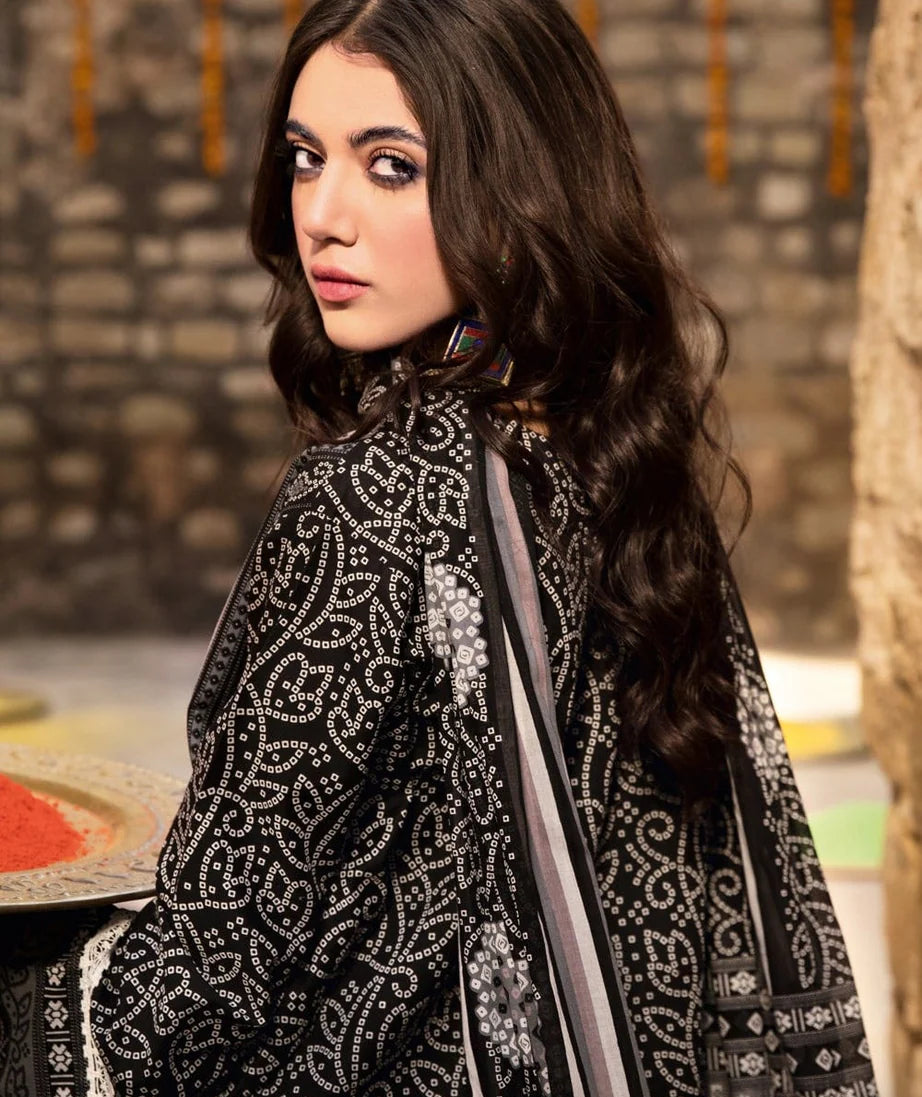 GULL AHMAD Printed Khaddar 3PC Suit