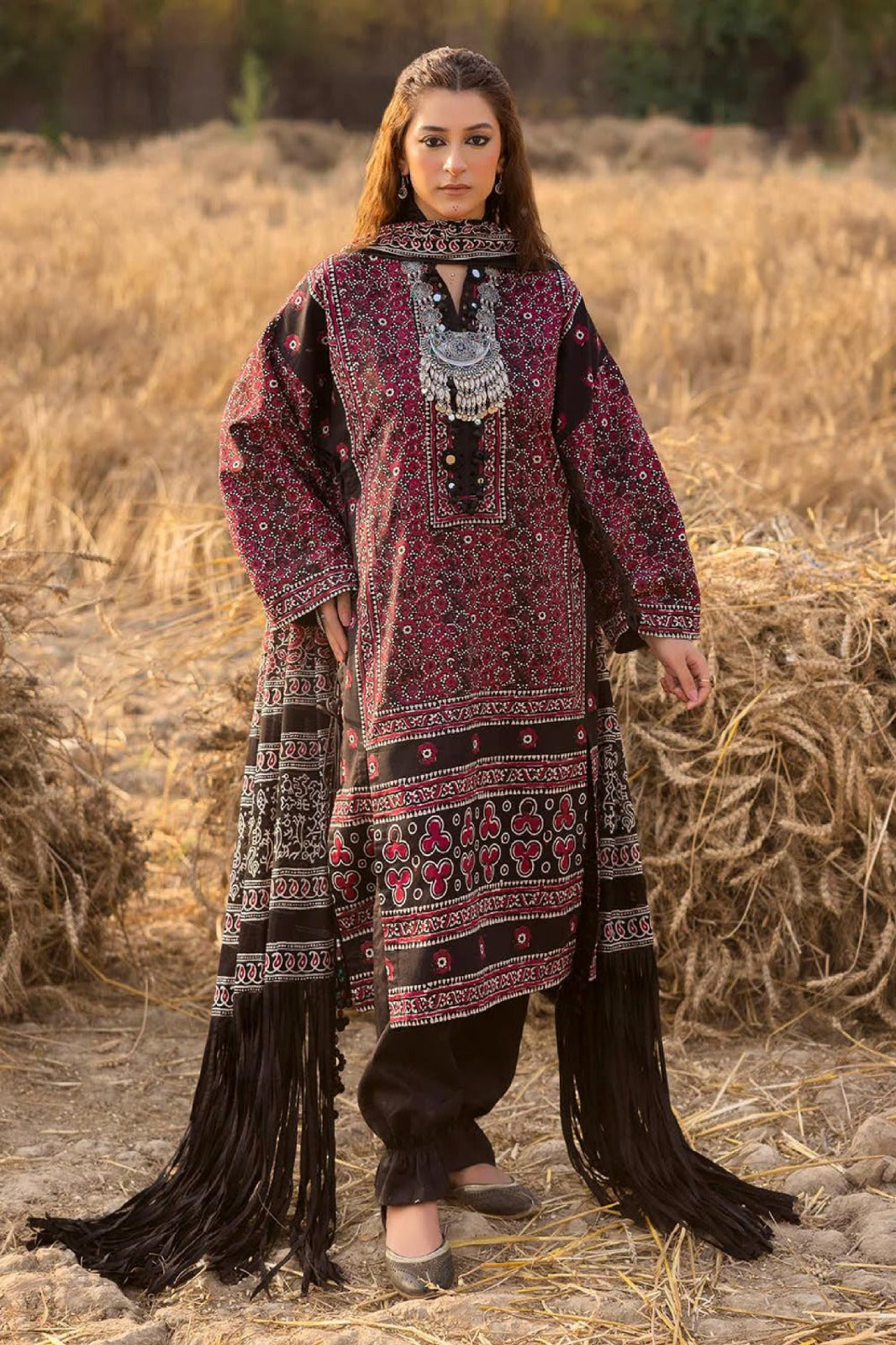 GULL AHMAD printed Khaddar 3PC Suit