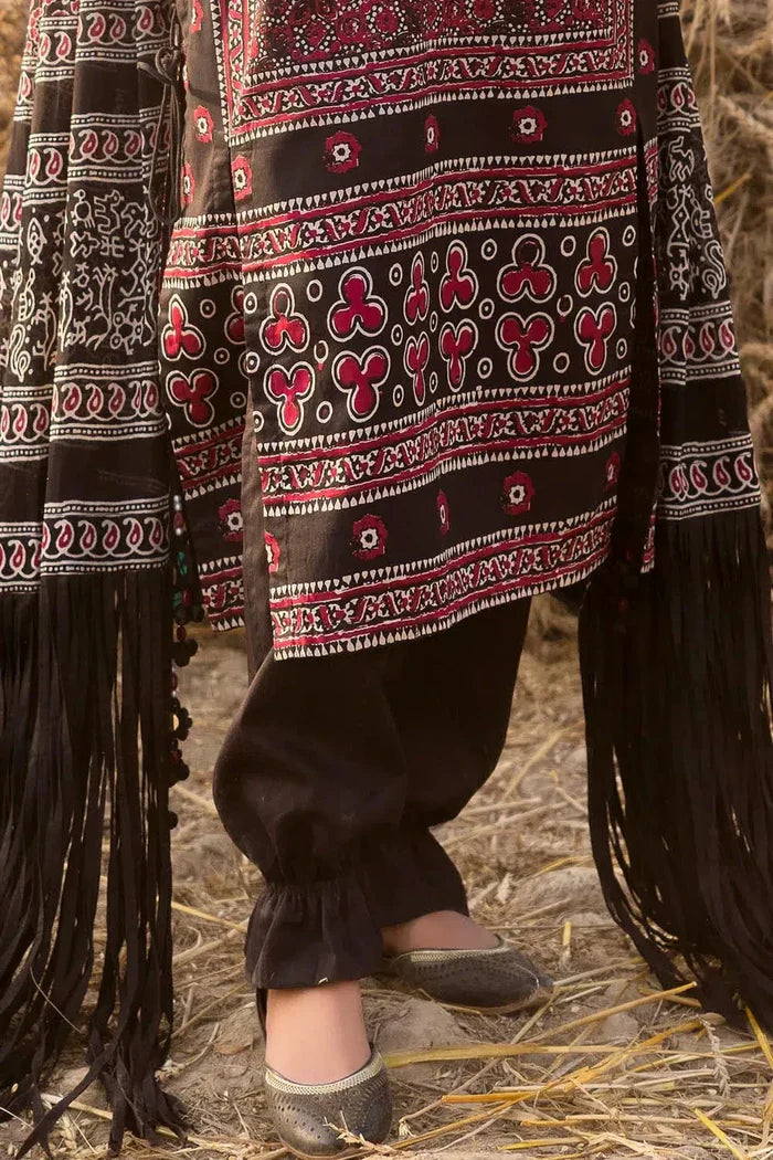 GULL AHMAD printed Khaddar 3PC Suit