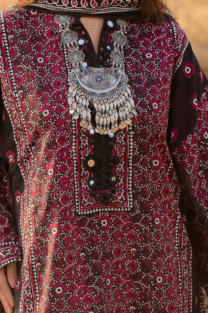 GULL AHMAD printed Khaddar 3PC Suit